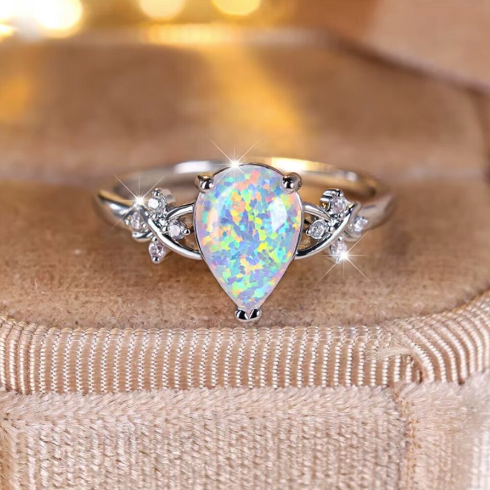 NEW 18k White Gold White Fire Opal Diamond Ring Tear Drop Ring Pear Cut Opal
